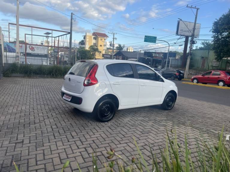 FIAT - PALIO - 2017/2017 - Branca - Sob Consulta