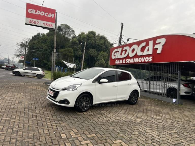PEUGEOT - 208 - 2017/2017 - Branca - R$ 44.900,00