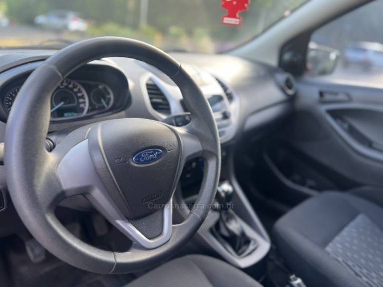 FORD - KA - 2020/2020 - Vermelha - R$ 51.000,00