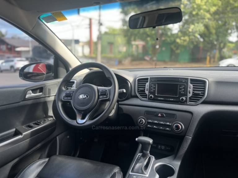 KIA MOTORS - SPORTAGE - 2018/2018 - Preta - R$ 105.900,00