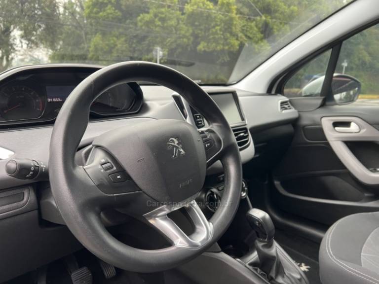 PEUGEOT - 208 - 2017/2017 - Branca - R$ 44.900,00
