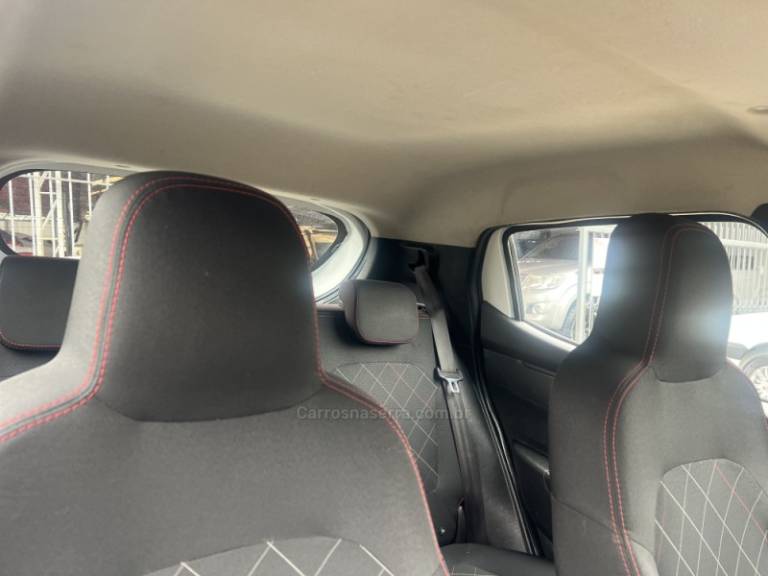 RENAULT - KWID - 2020/2020 - Branca - R$ 39.500,00