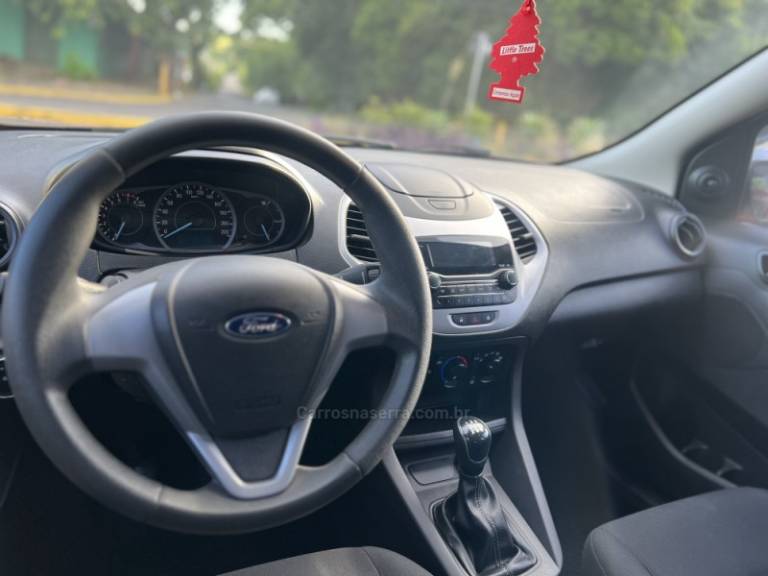 FORD - KA - 2020/2020 - Vermelha - R$ 51.000,00