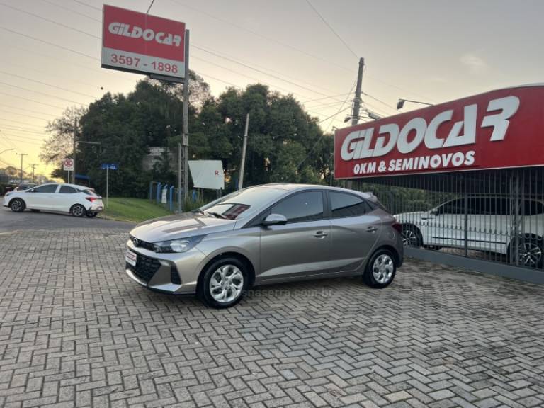 HYUNDAI - HB20 - 2024/2024 - Cinza - R$ 71.000,00