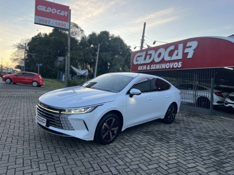 BYD - KING - 2025/2025 - Branca - R$ 151.900,00