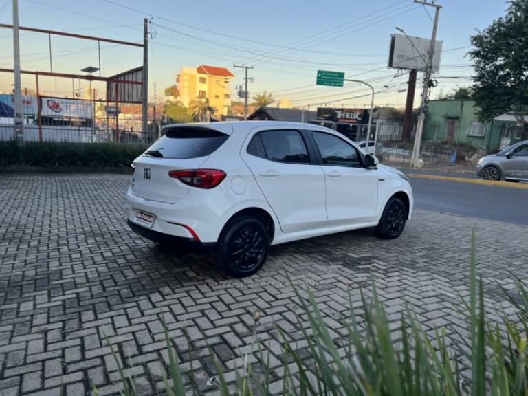 FIAT - ARGO - 2020/2020 - Branca - R$ 56.900,00