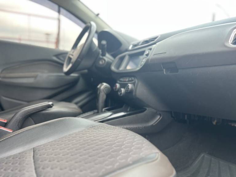 CHEVROLET - PRISMA - 2018/2018 - Prata - R$ 63.900,00