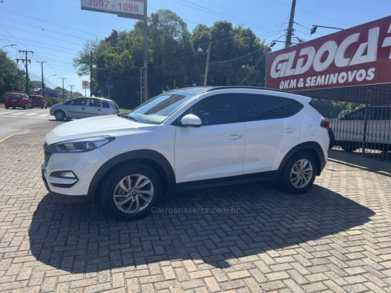 HYUNDAI - TUCSON - 2021/2021 - Branca - R$ 119.900,00