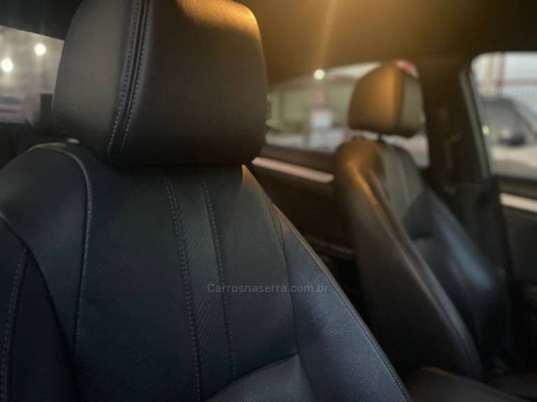 HONDA - CIVIC - 2017/2017 - Branca - Sob Consulta