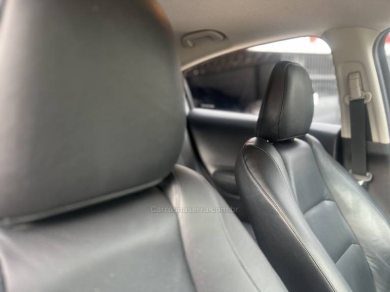 HONDA - HR-V - 2019/2019 - Branca - R$ 107.900,00