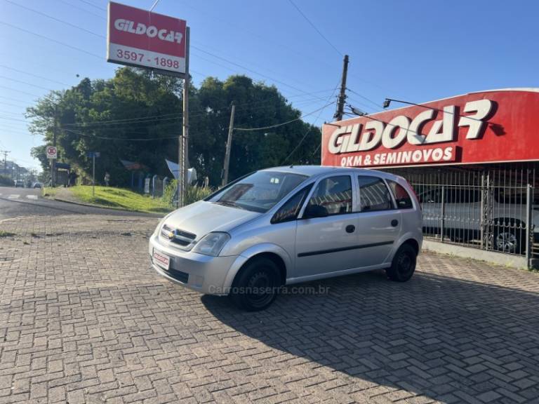 CHEVROLET - MERIVA - 2009/2009 - Prata - R$ 26.500,00