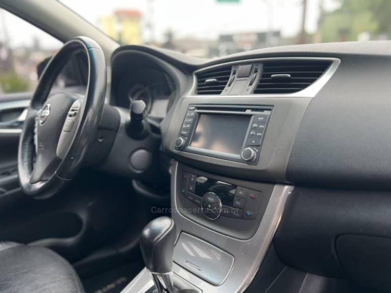 NISSAN - SENTRA - 2015/2015 - Azul - R$ 62.500,00