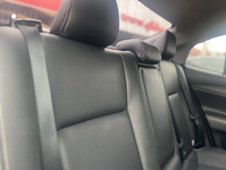 TOYOTA - ETIOS - 2019/2019 - Prata - R$ 82.500,00