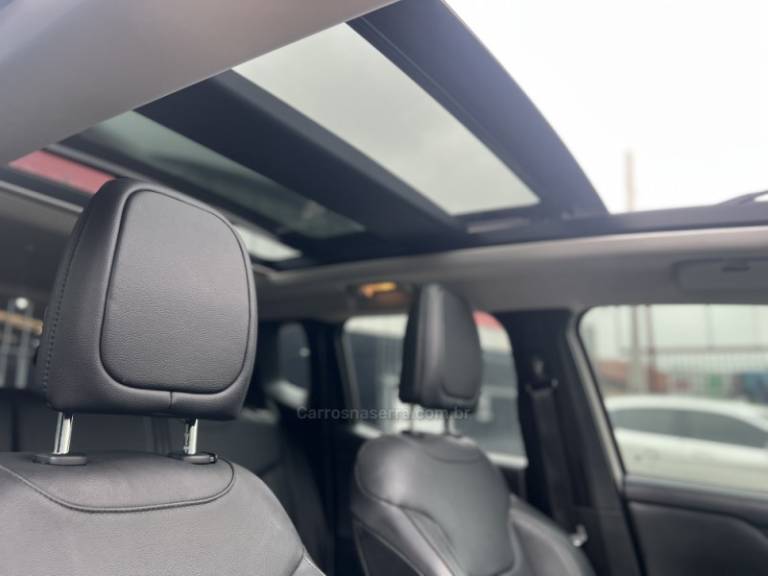 JEEP - RENEGADE - 2021/2021 - Branca - R$ 99.900,00