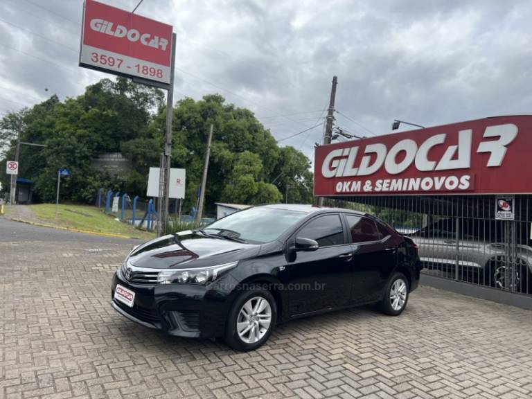 TOYOTA - COROLLA - 2015/2015 - Preta - R$ 82.900,00