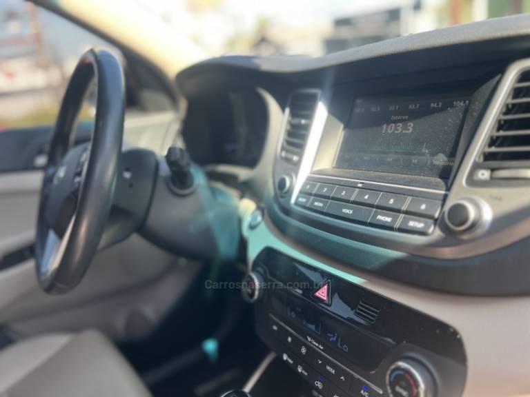 HYUNDAI - TUCSON - 2021/2021 - Branca - R$ 119.900,00