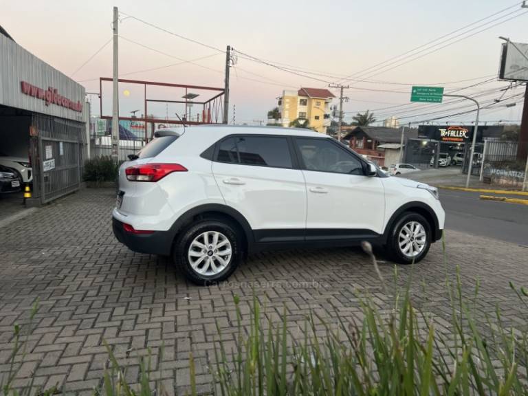 HYUNDAI - CRETA - 2022/2022 - Branca - R$ 99.800,00