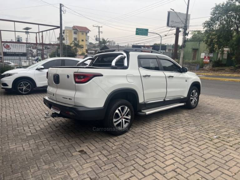 FIAT - TORO - 2019/2019 - Branca - R$ 99.900,00