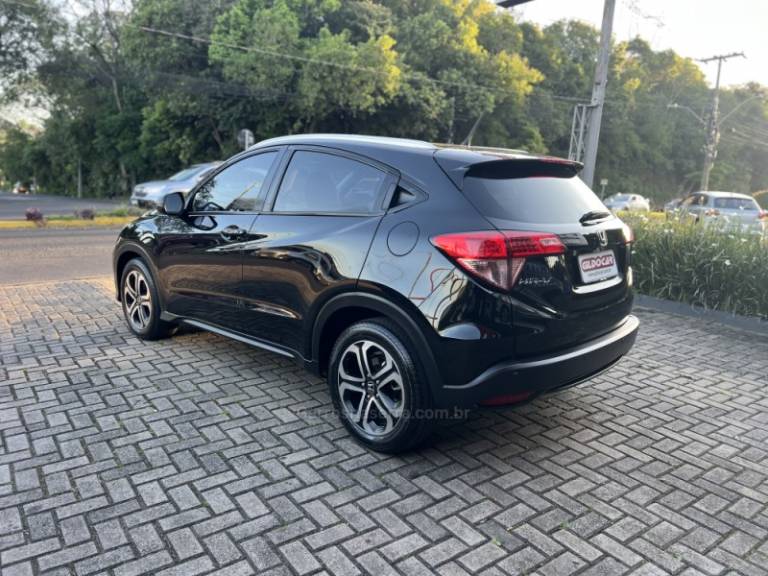 HONDA - HR-V - 2017/2017 - Preta - R$ 88.900,00